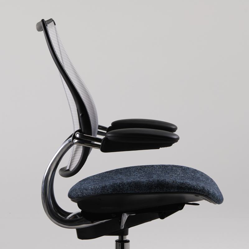 Ergonomischer Bürostuhl Liberty Ocean. Funktional und nachhaltig.