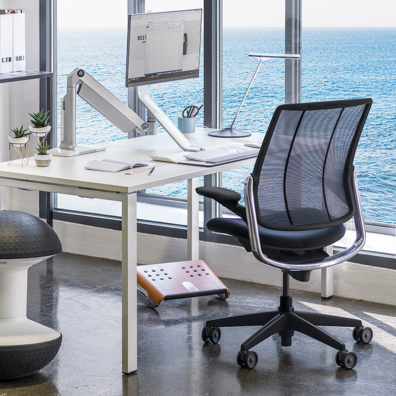 Ergonomischer Bürostuhl Diffrient Smart. Für höchste Design-Ansprüche