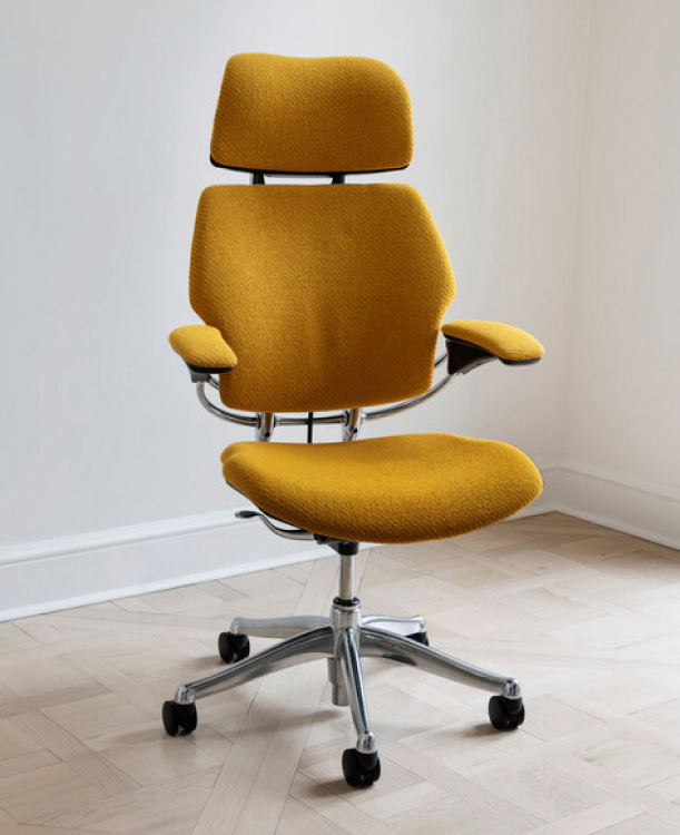 Freedom Headrest in Kvadrat Coda 2 textile with Polished Aluminium Frame