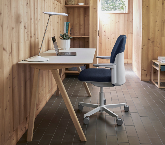 Path Chair and Horizon Light in Work From Home Setup